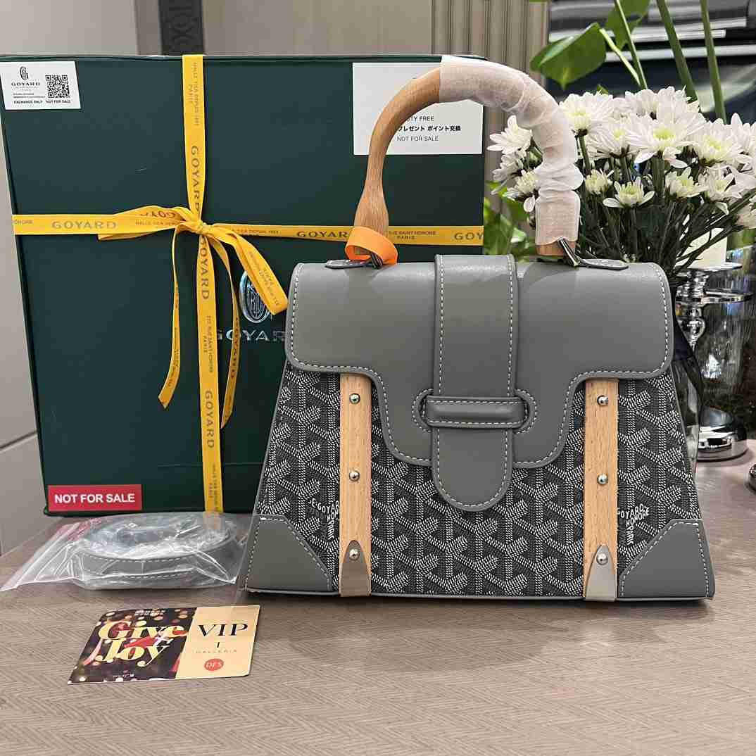 goyard bag