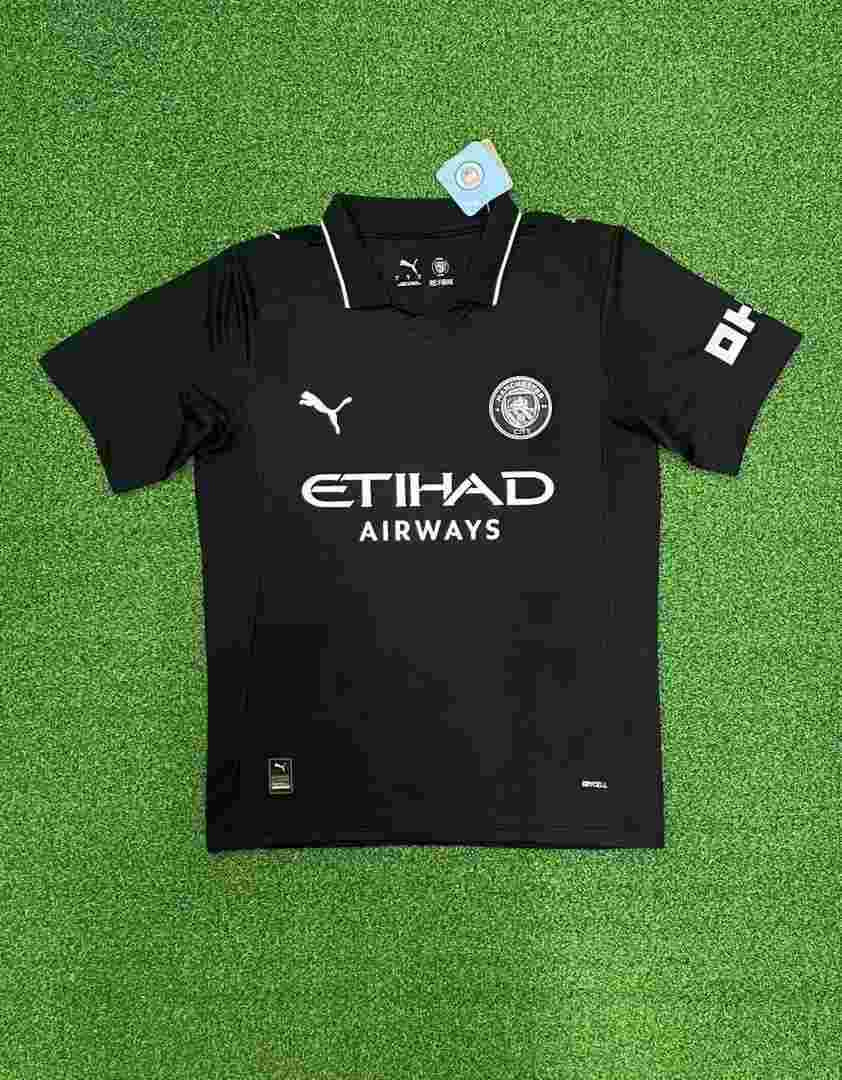 man city away kit